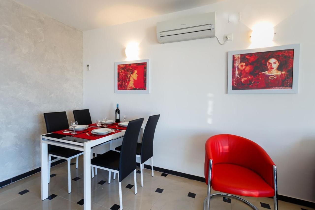 Apartments Adria Малинска Экстерьер фото